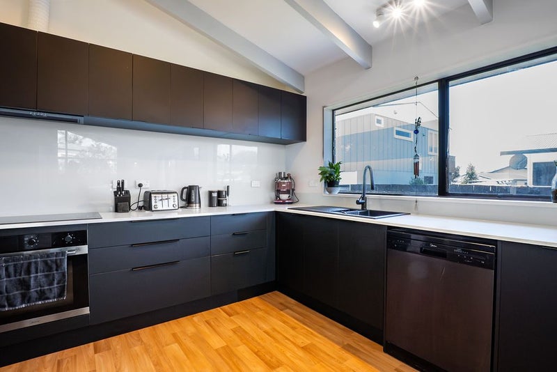 4 Redditch Place, Papamoa Beach, Papamoa - Carousel 2