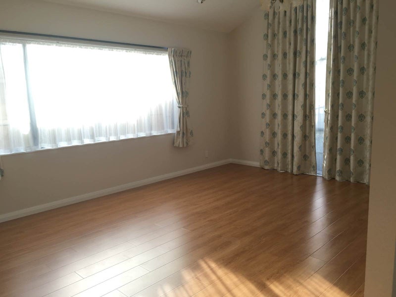 23 Santa Ana Drive, Dannemora, Auckland - Carousel 2