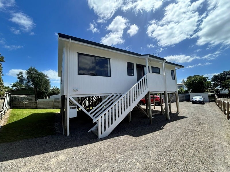 9C Simpson Road, Papamoa Beach, Papamoa - Carousel 1