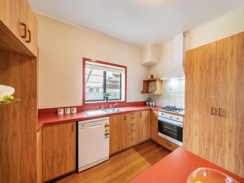 2/16 Brook Street, Waiwhetu, Lower Hutt - Carousel 2