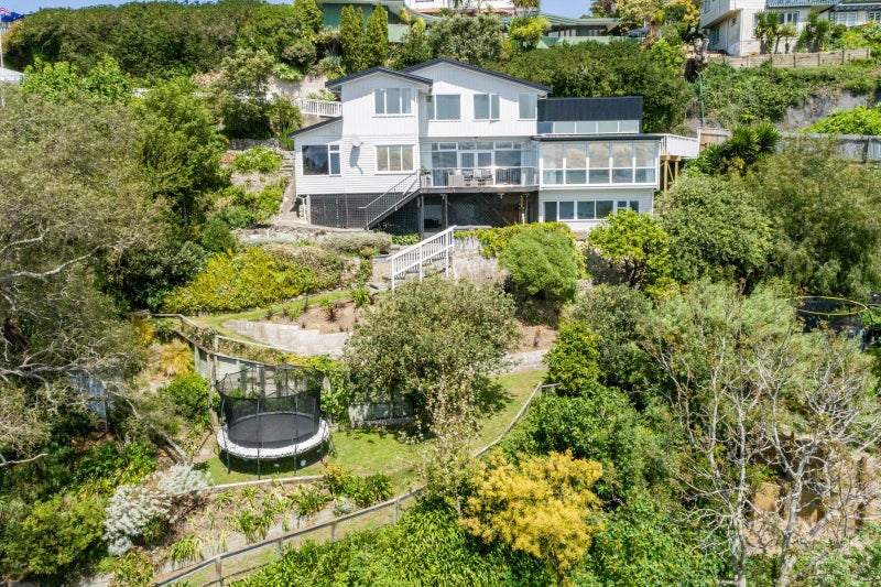 8 Seapoint Road, Bluff Hill, Napier - Carousel 18