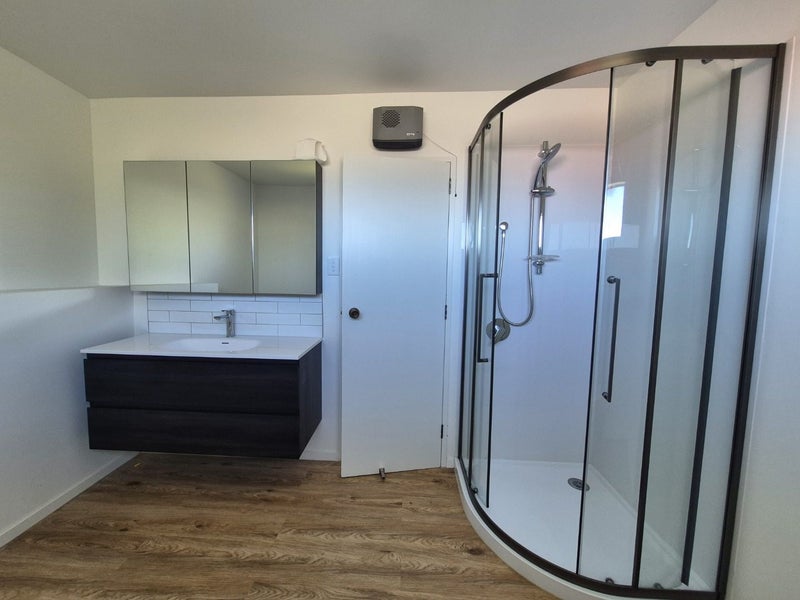 482 Bower Avenue, Parklands, Christchurch - Carousel 16