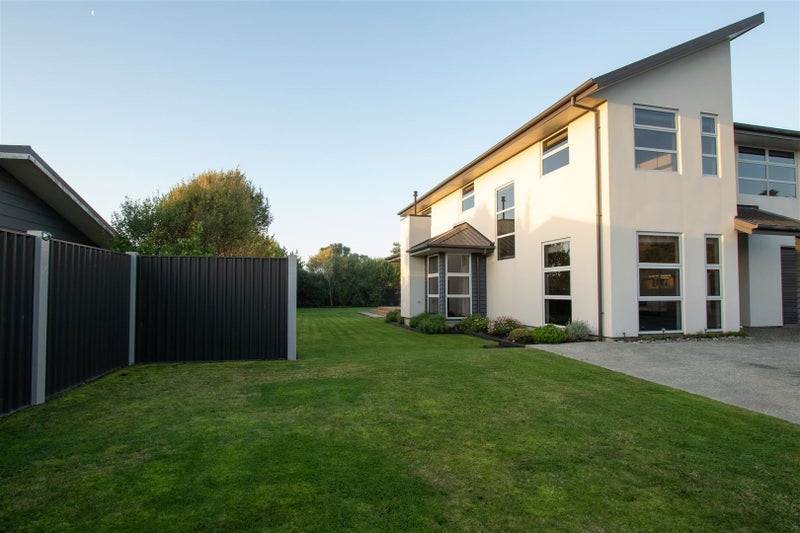 14 Richards Drive, Hokitika - Carousel 29