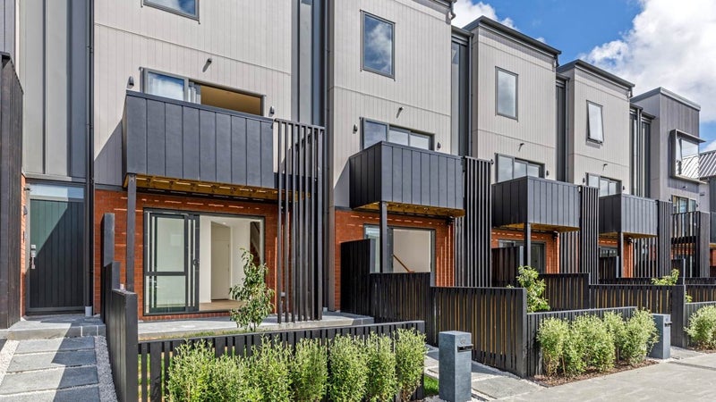 72 Wallace Road, Hobsonville, Auckland - Carousel 1