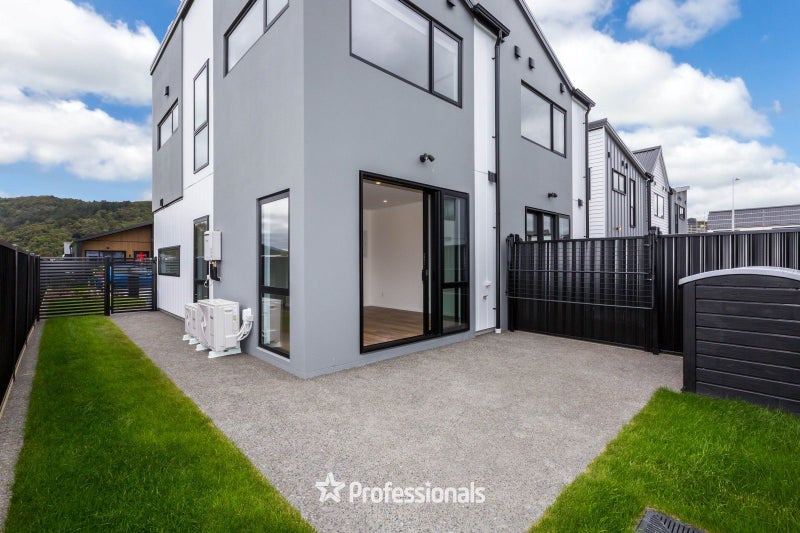 9 Beau Vite Lane, Wallaceville, Upper Hutt - Carousel 20