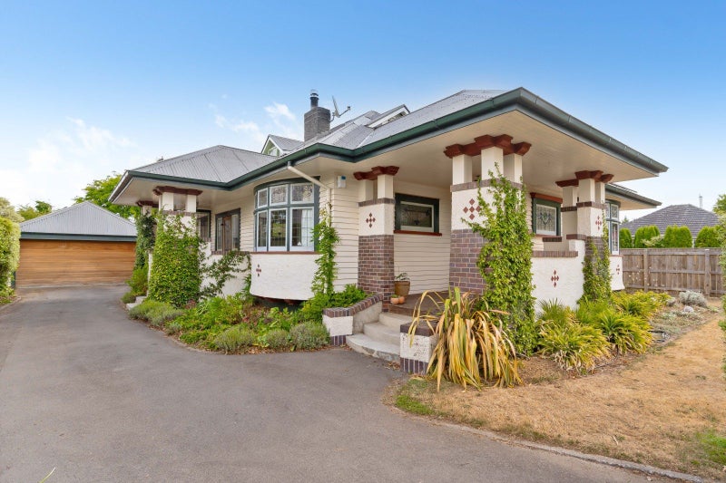 121 Essex Street, Masterton - Carousel 2