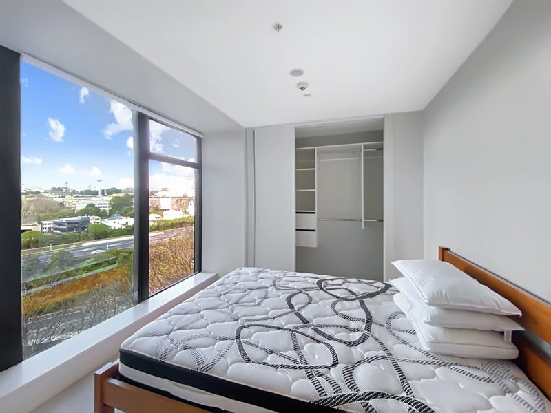 403/8 Whitaker Place, Grafton, Auckland - Carousel 6