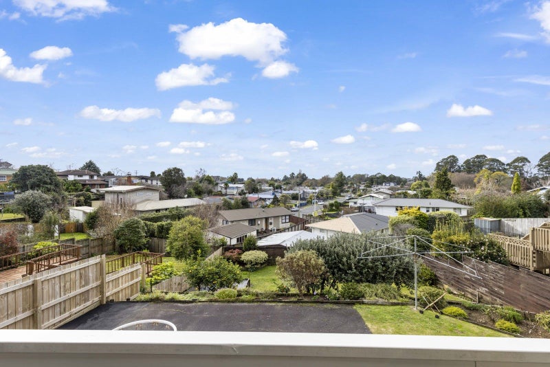 11 Pelorus Street, Glenview, Hamilton - Carousel 15