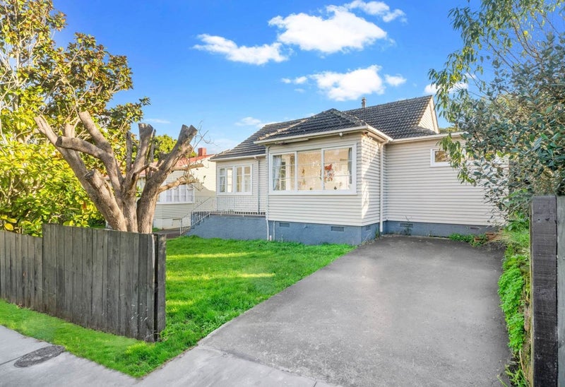 1 Edmonton Avenue, Onehunga, Auckland - Carousel 2