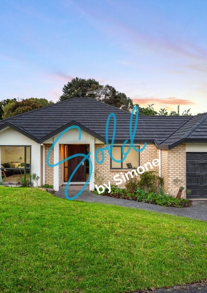 11 Nottingham Place, Northcross, Auckland - Carousel 1