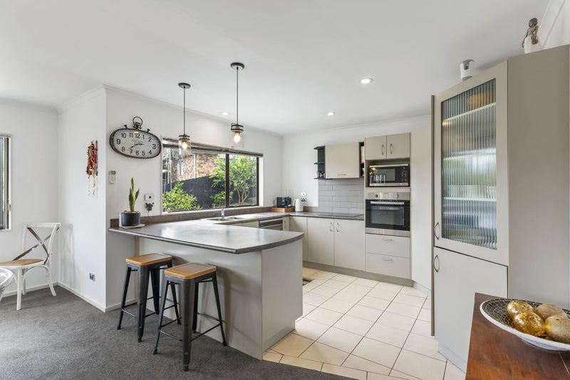 78 View Ridge Drive, Ranui, Auckland - Carousel 2