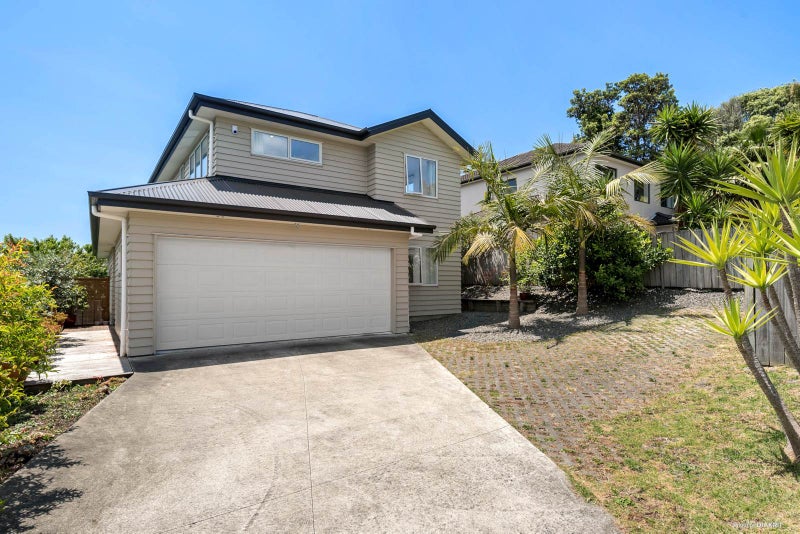8A Winifred Avenue, Bayview, Auckland - Carousel 1