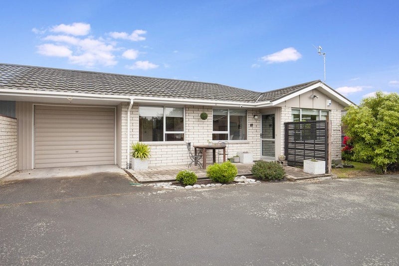 1/5A Purakanui Place, Northwood, Christchurch - Carousel 2