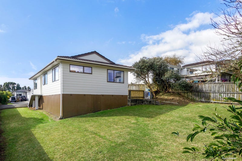 126 Solar Road, Glen Eden, Auckland - Carousel 2