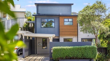 2A Tarikaka Street, Ngaio, Wellington - Carousel 1