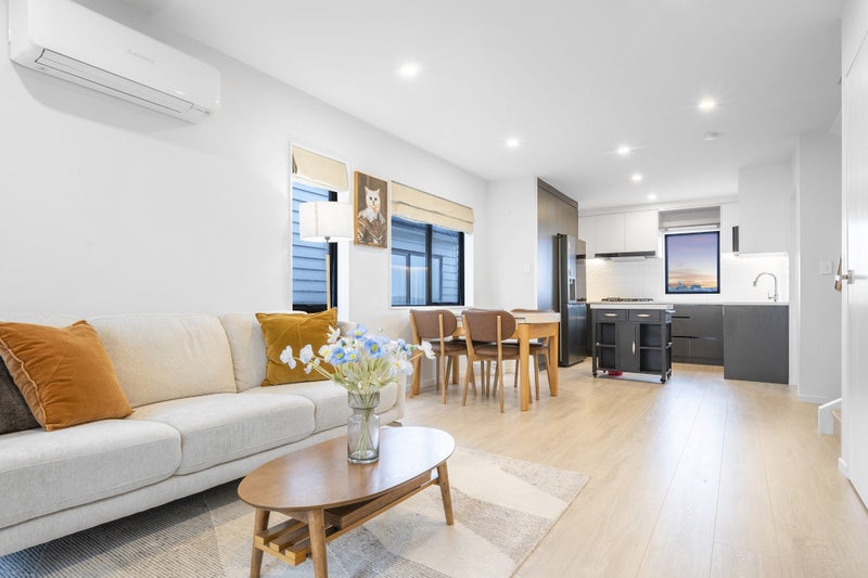 13E Morton Avenue, Forrest Hill, Auckland - Carousel 2