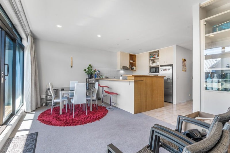 41/130 Great South Road, Remuera, Auckland - Carousel 2