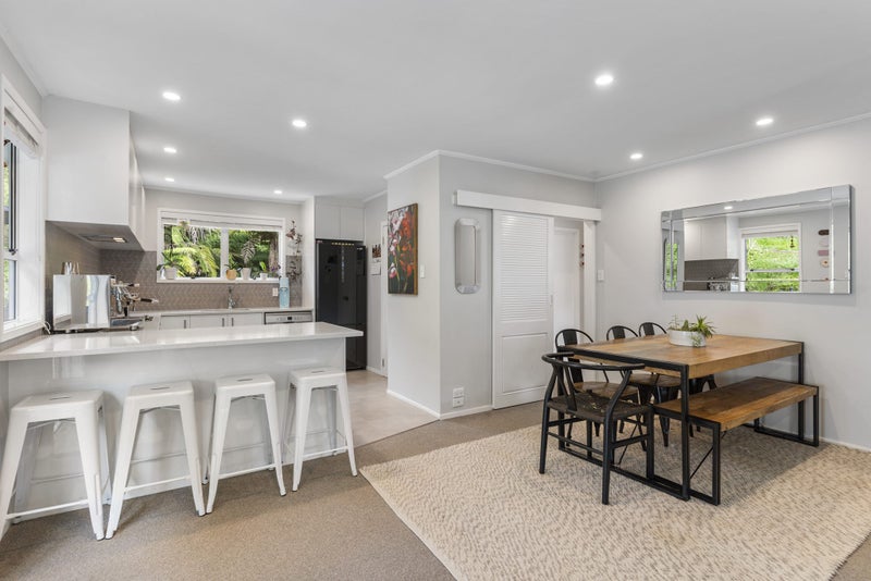 15 Vonnell Place, Birkdale, Auckland - Carousel 2