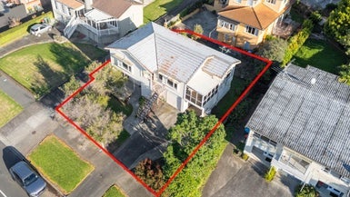 31 Sylvia Road, St Heliers, Auckland - Carousel 1