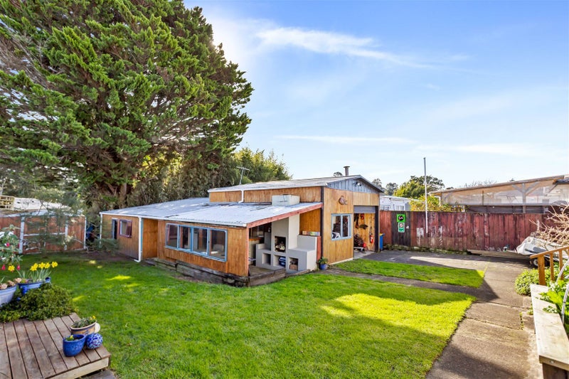 28 Riverpark Crescent, Henderson, Auckland - Carousel 2