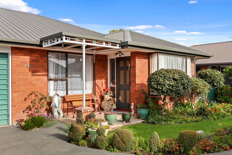 2-161/161 Grimseys Road, Redwood, Christchurch - Carousel 1