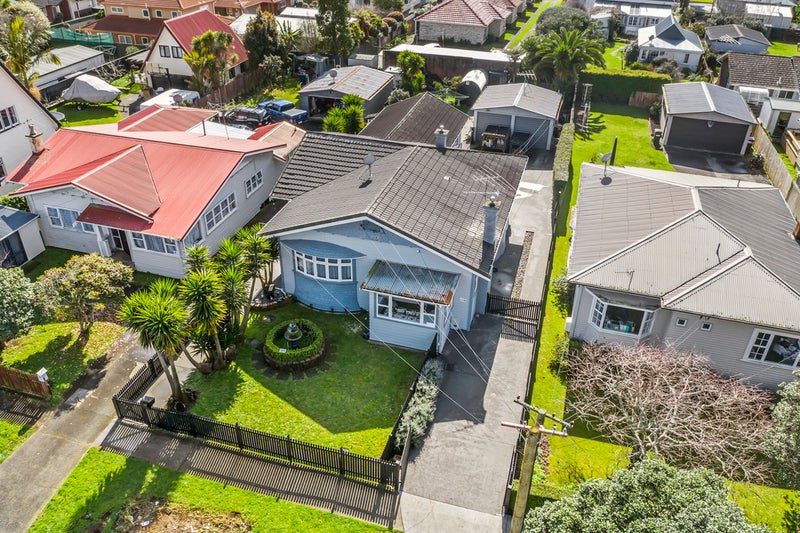 40 Boyd Avenue, Royal Oak, Auckland - Carousel 2
