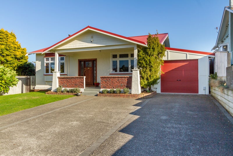 15 Tennyson Street, Petone, Lower Hutt - Carousel 1