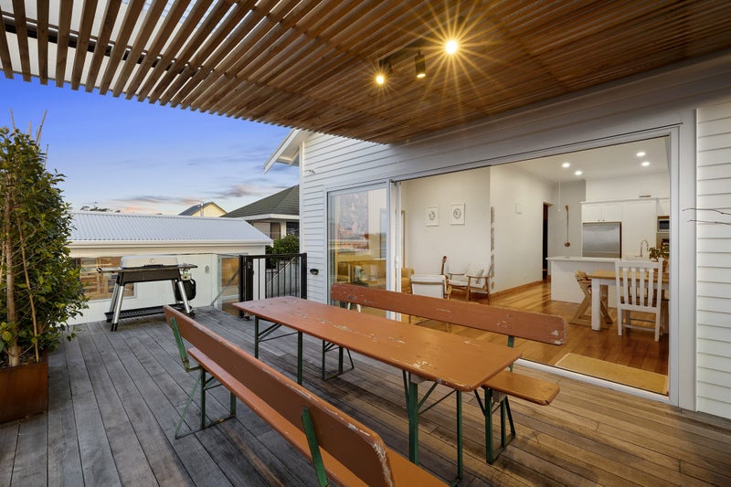 18 Dorset Avenue, Westown, New Plymouth - Carousel 1