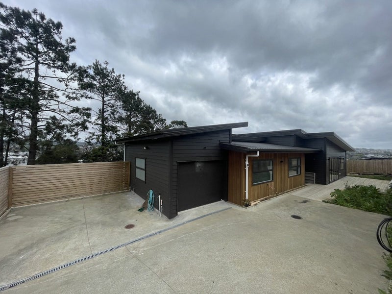 103 Rangeview Road, Sunnyvale, Auckland - Carousel 1