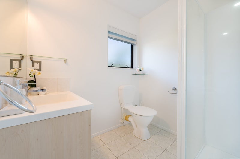 30 Hercules Drive, Henderson, Auckland - Carousel 33