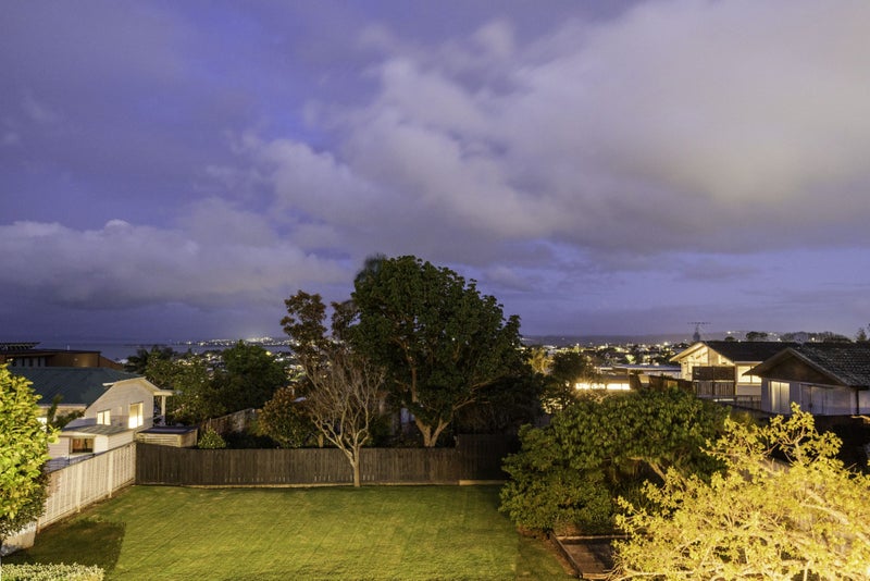 83 Bleakhouse Road, Howick, Auckland - Carousel 35