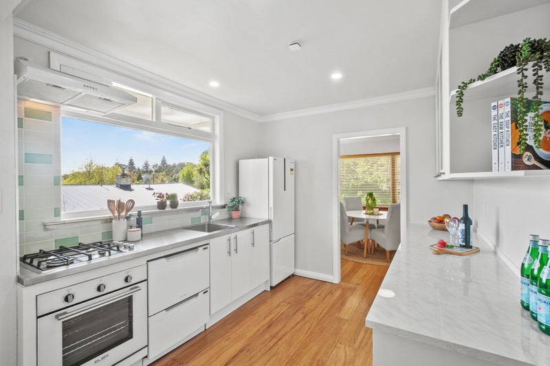 88 Carrington Street, Lower Vogeltown, New Plymouth - Carousel 2