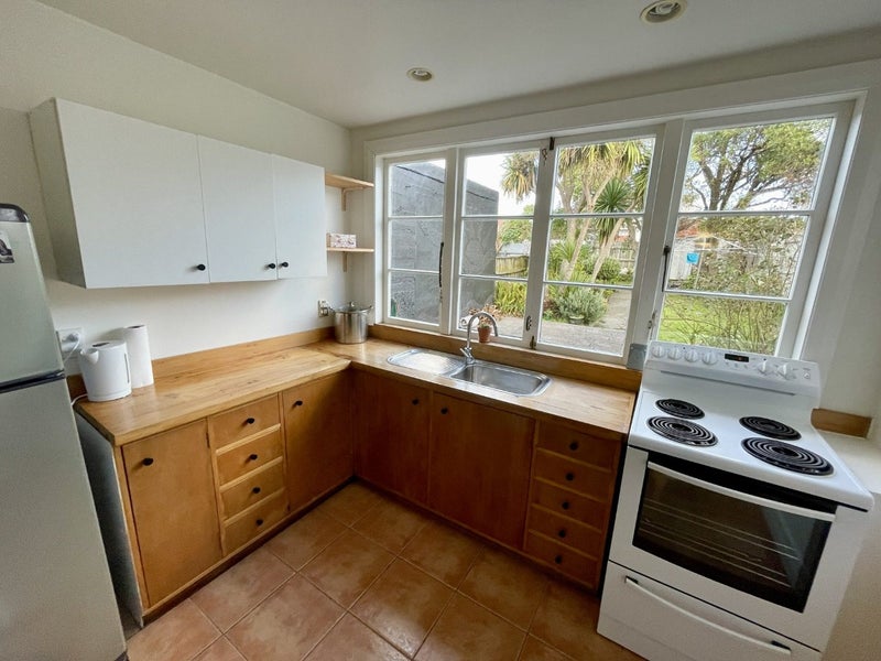 12 Normanby Street, Newtown, Wellington - Carousel 2