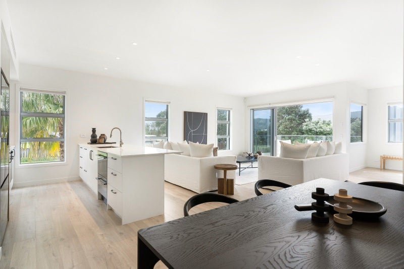 124 Ranfurly Road, Whangamatā - Carousel 1