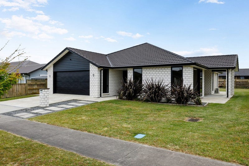 67 Jarrett Terrace, Leamington, Cambridge - Carousel 1