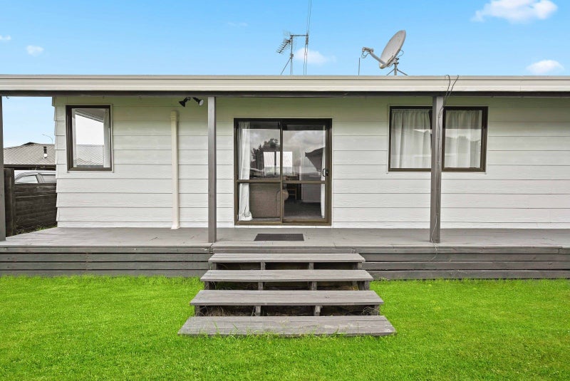 14 Gillett Lane, Enderley, Hamilton - Carousel 18