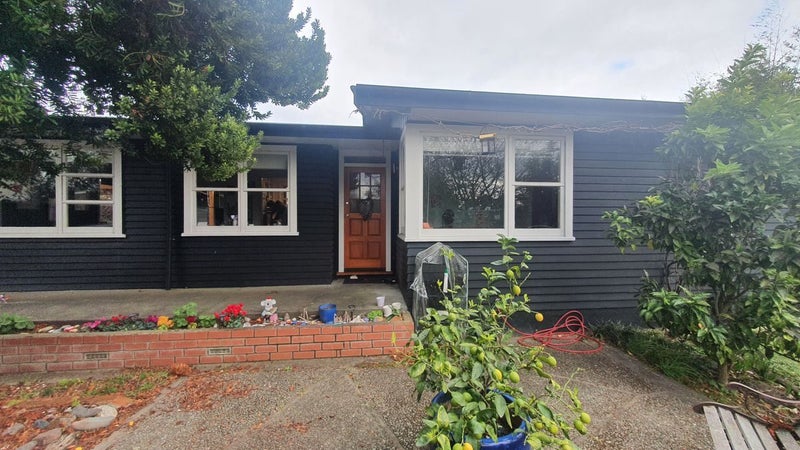26 Akaroa Avenue, Awapuni, Palmerston North - Carousel 2