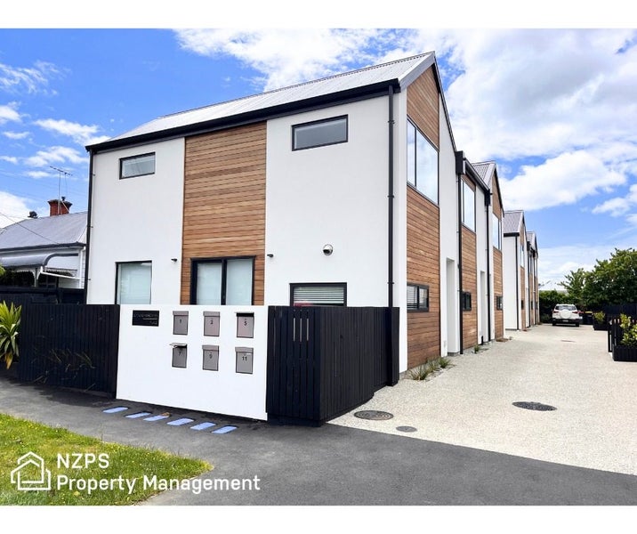 1 Edmund Anscombe Place, Caversham, Dunedin - Carousel 2