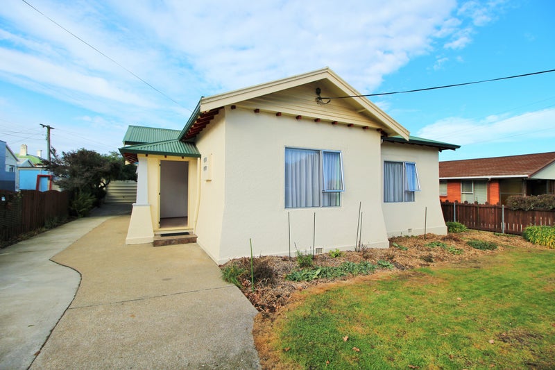 17 Towey Street, Holmes Hill, Oamaru - Carousel 1