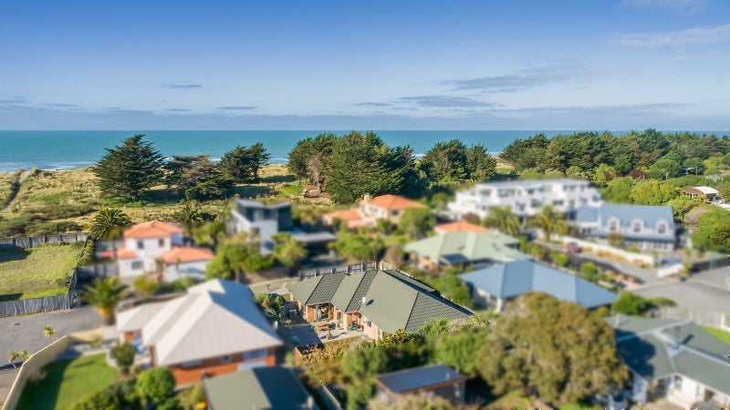 16 Cockle Lane, Waimairi Beach, Christchurch - Carousel 2