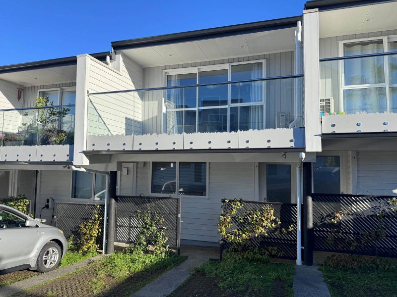 7/70A Barrack Road, Mount Wellington, Auckland - Carousel 2