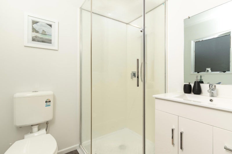 20 Kentwood Drive, Woodridge, Wellington - Carousel 10