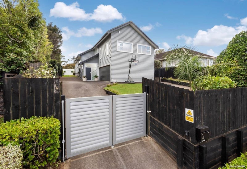 4 Eastview Road, Glen Innes, Auckland - Carousel 2