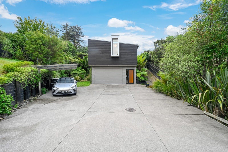 74B Beach Road, Mellons Bay, Auckland - Carousel 2