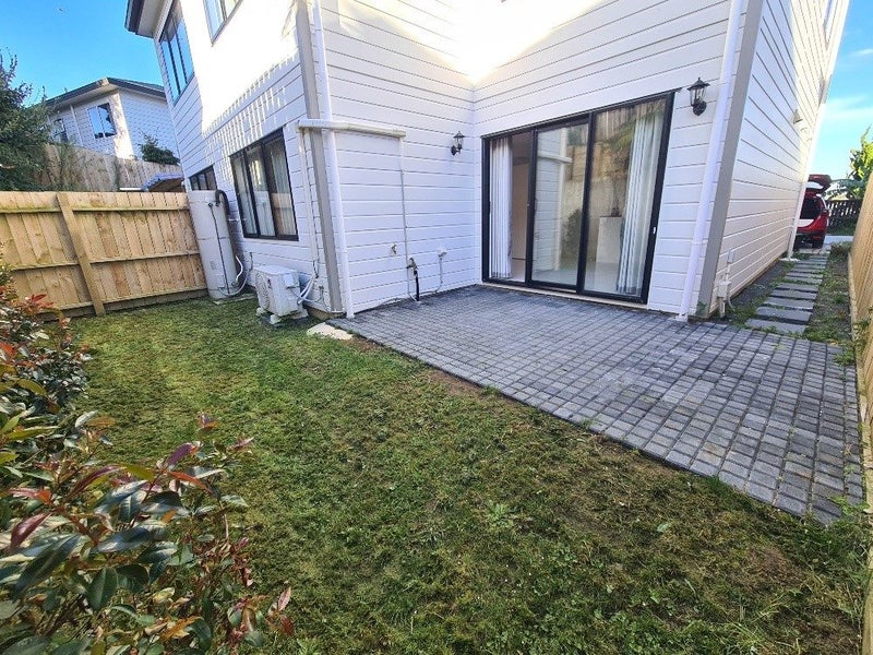 26C Athena Drive, Totara Vale, Auckland - Carousel 20