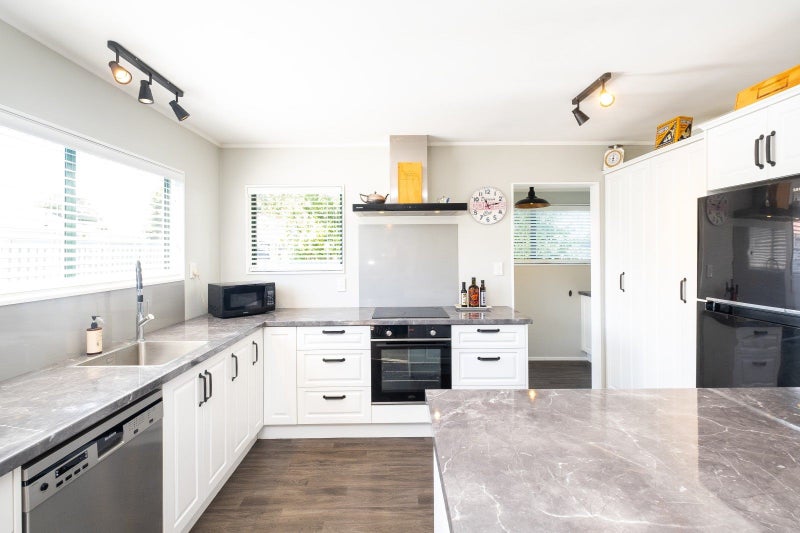 804A Lyell Street, Akina, Hastings - Carousel 2