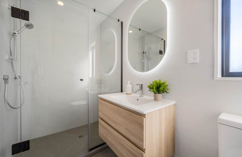 2 Wahanui Road, Greenlane, Auckland - Carousel 25