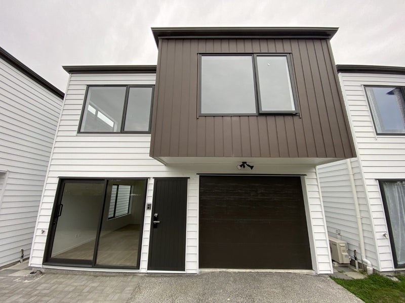 5/20 Metcalfe Road, Ranui, Auckland - Carousel 1