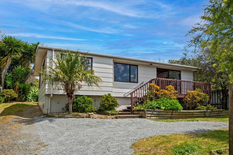 27B Ranger Place, Raumanga, Whangarei - Carousel 1