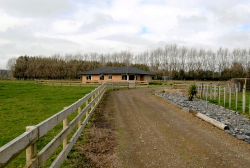 15B Boyd Road, Gordonton, Hamilton - Carousel 2